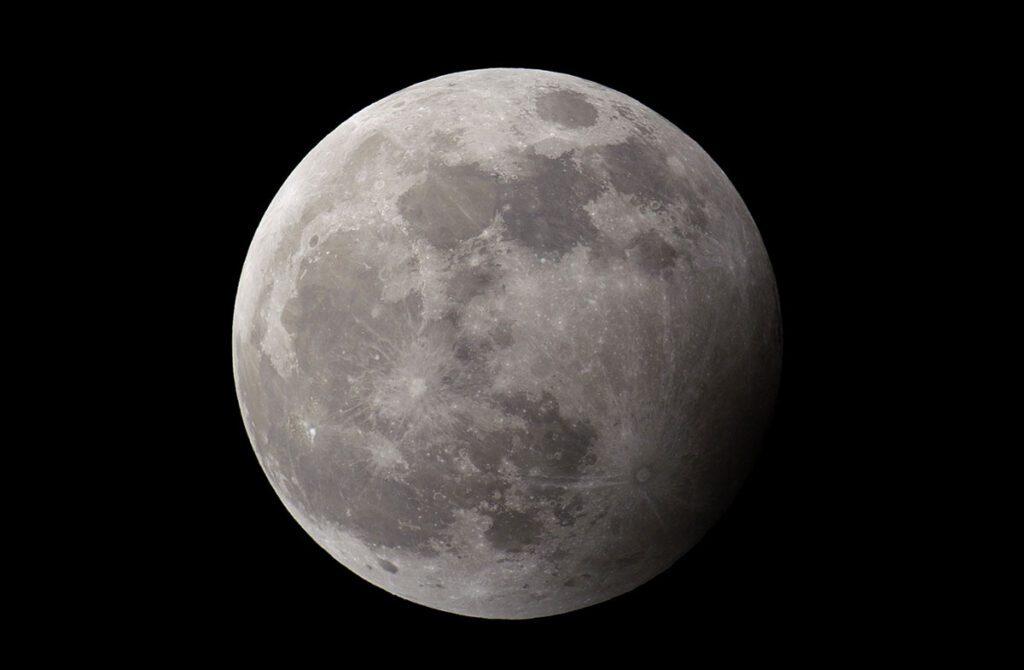 eclipsi penumbral de lluna